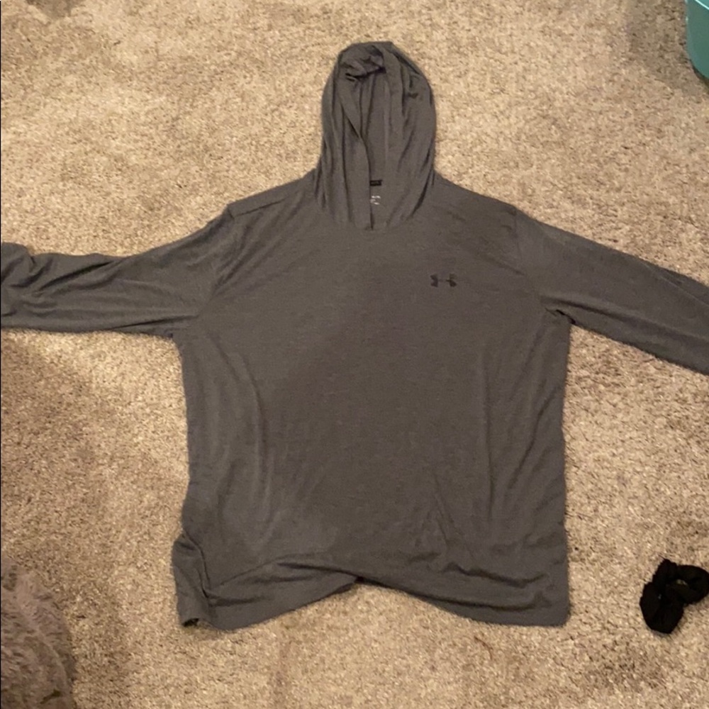 Grey under armor thin sweatshirt